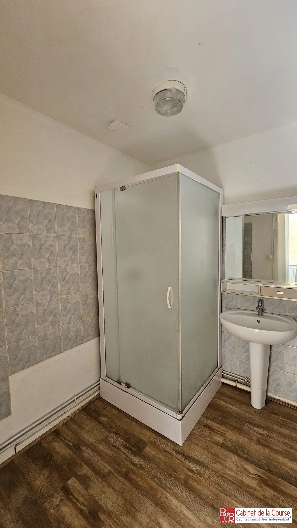 Appartement T2 lumineux à Saint Michel, Bordeaux - Près des commodités 