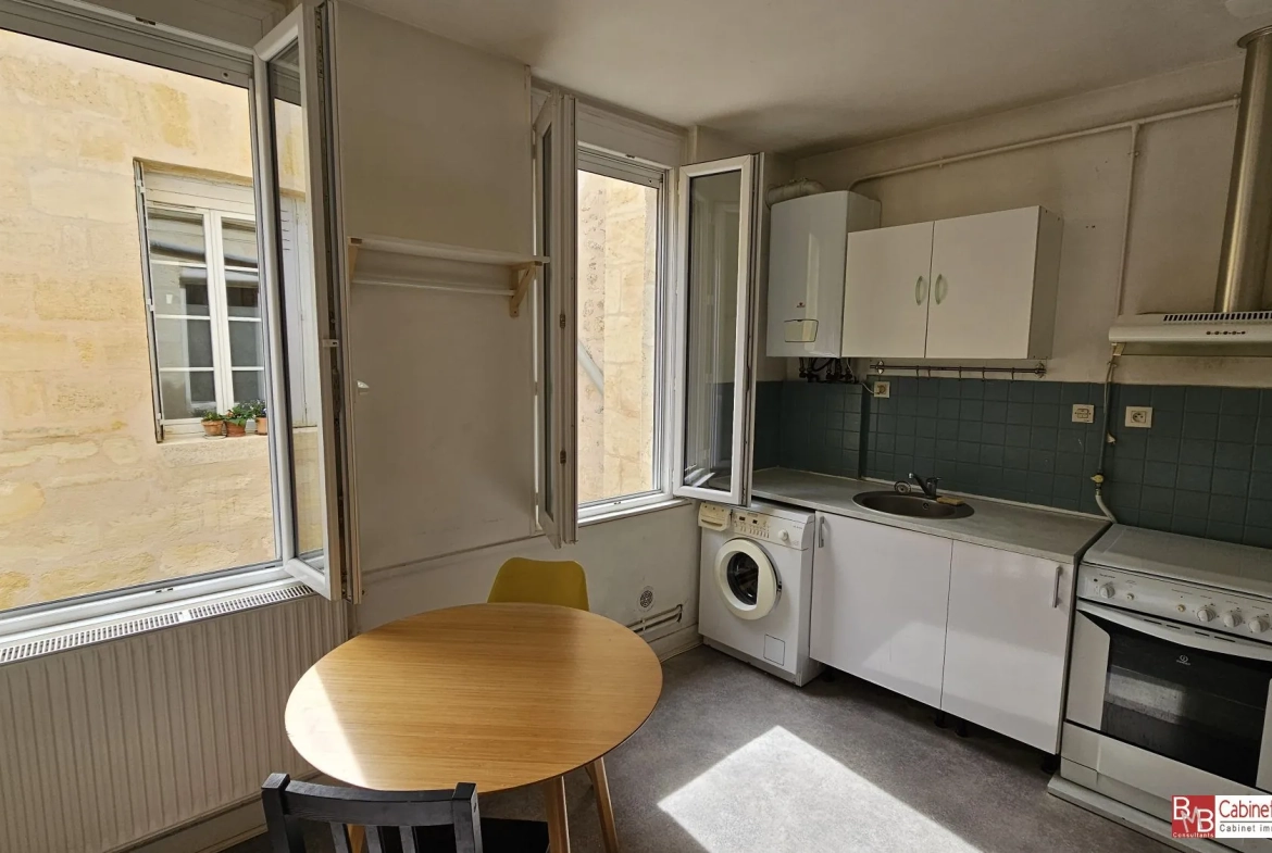 Appartement T2 lumineux à Saint Michel, Bordeaux - Près des commodités 