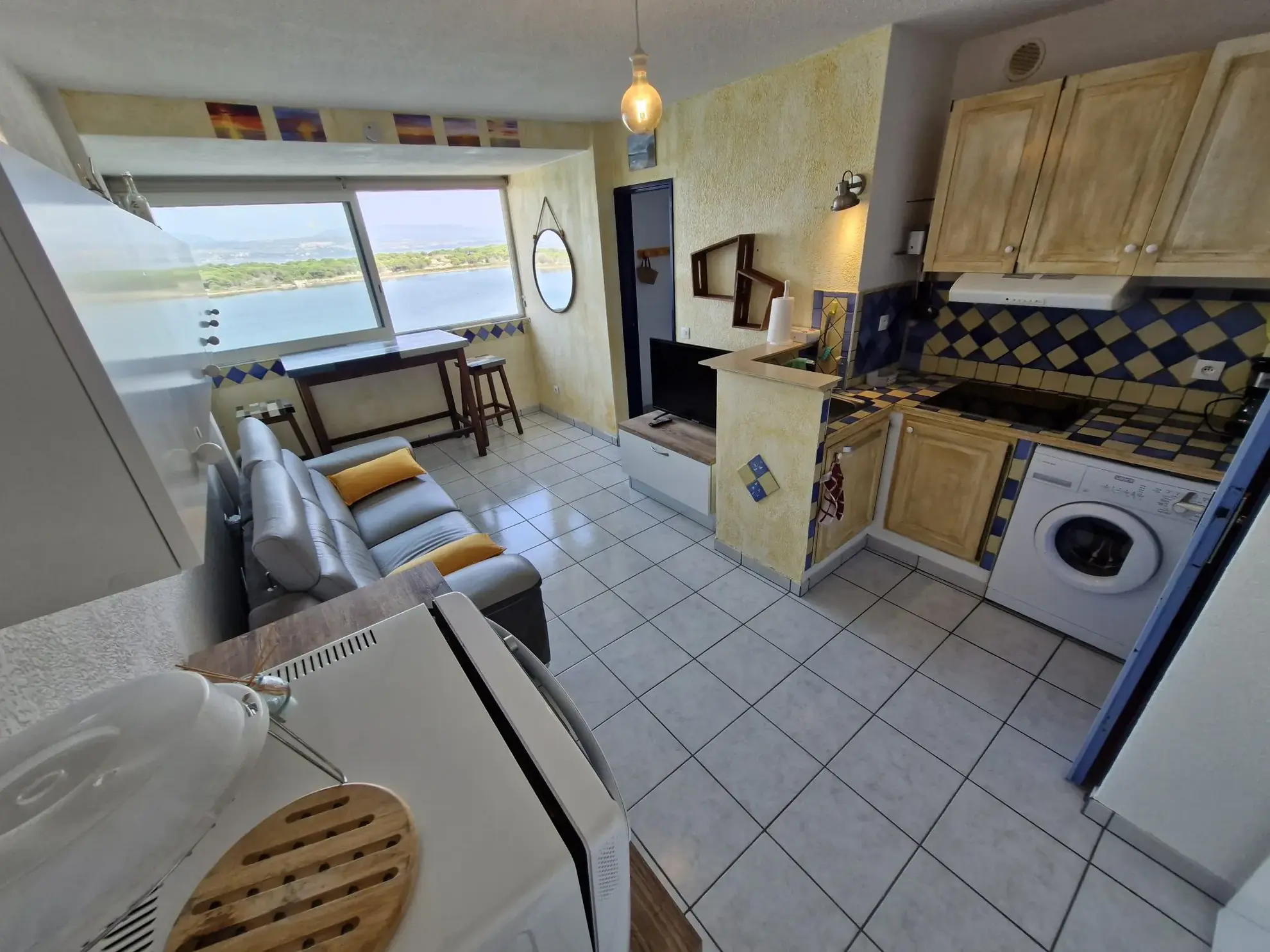 A vendre appartement T2 avec vue canal à Port Leucate, proche plage 