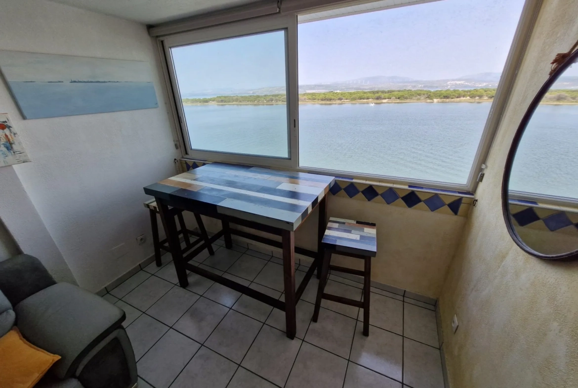 A vendre appartement T2 avec vue canal à Port Leucate, proche plage 
