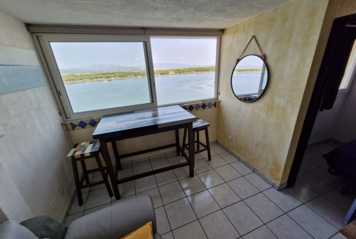 A vendre appartement T2 avec vue canal à Port Leucate, proche plage 