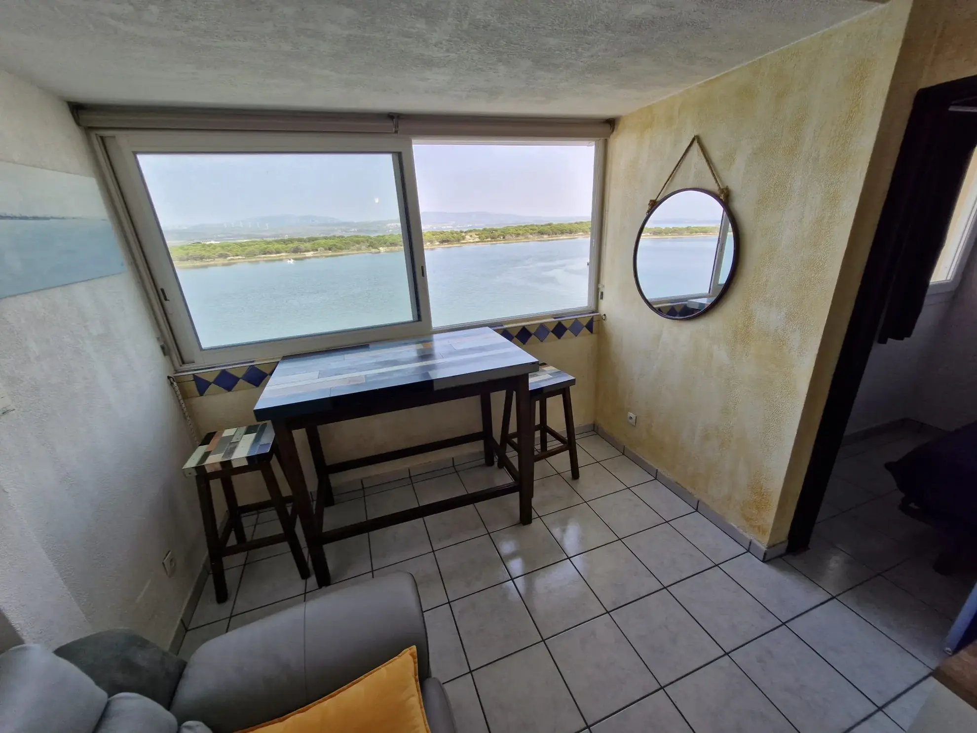 A vendre appartement T2 avec vue canal à Port Leucate, proche plage 