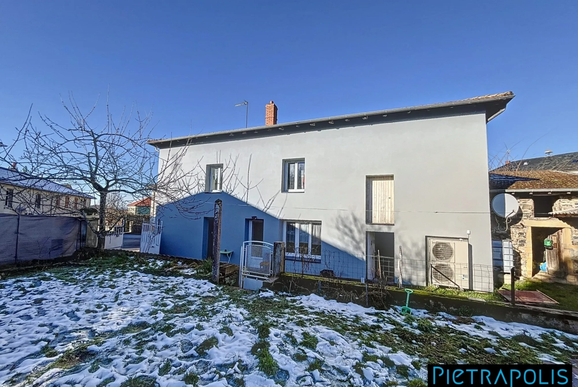 Maison rénovée avec garage et jardin à Pietrapolis, proximité Belleville et Villefranche-sur-Saône 