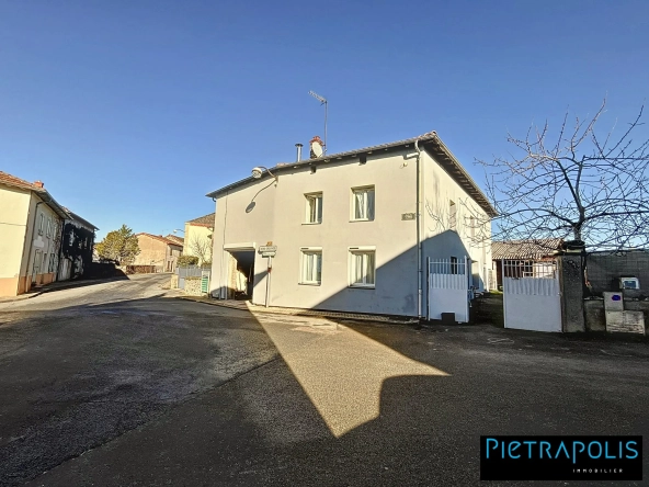 Maison rénovée avec garage et jardin à Pietrapolis, proximité Belleville et Villefranche-sur-Saône
