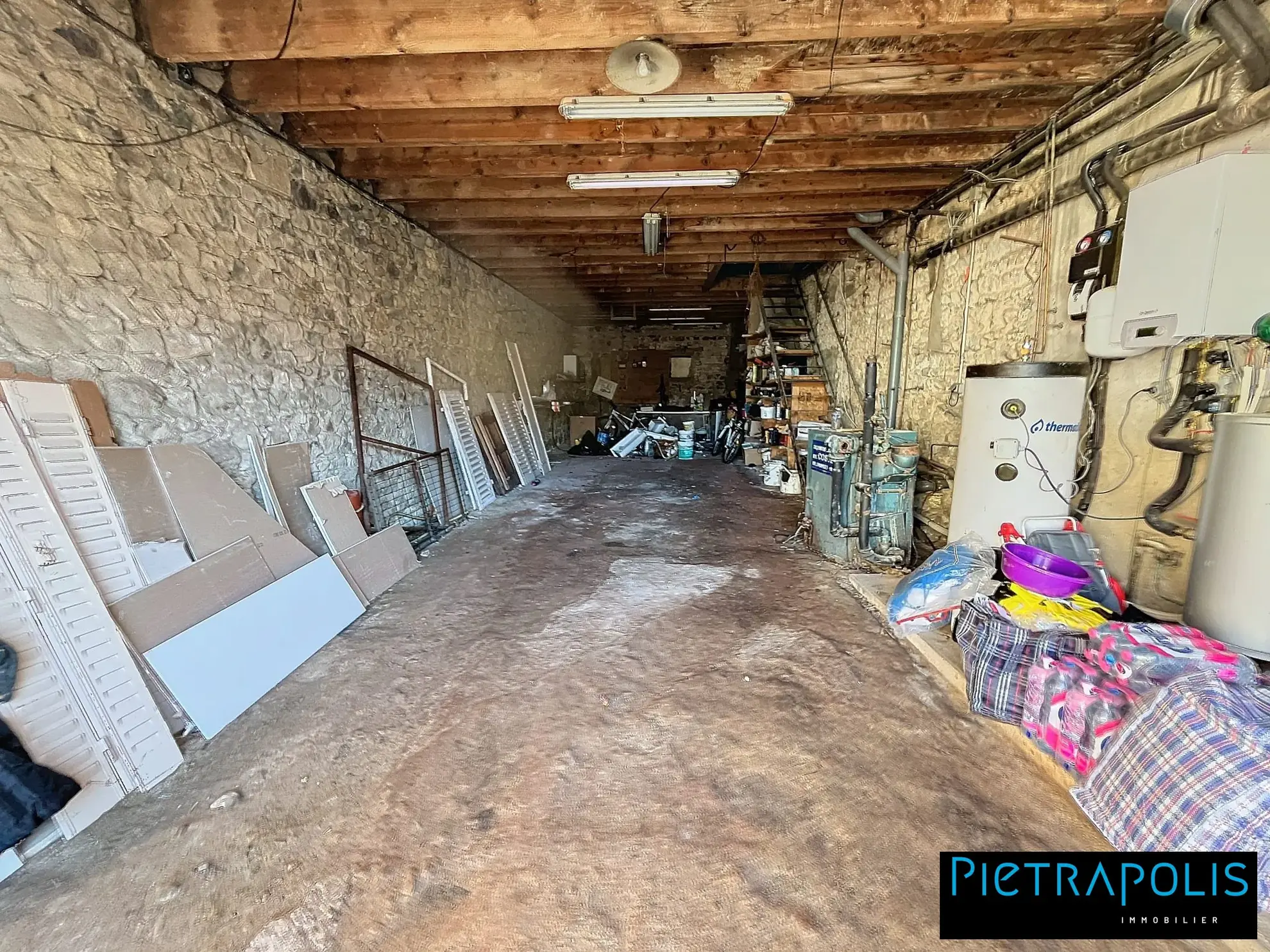 Maison rénovée avec garage et jardin à Pietrapolis, proximité Belleville et Villefranche-sur-Saône 