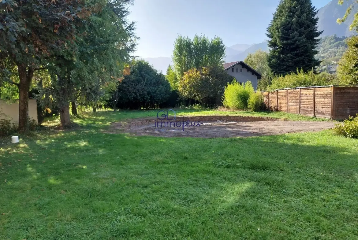Terrain à vendre à Albertville - Grande superficie et belle vue sur les montagnes 