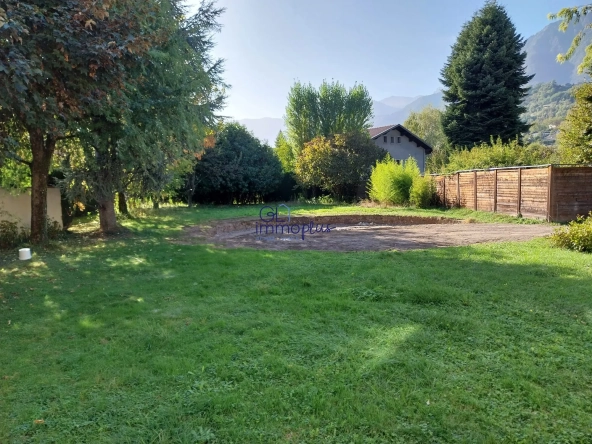 Terrain à vendre à Albertville - Grande superficie et belle vue sur les montagnes