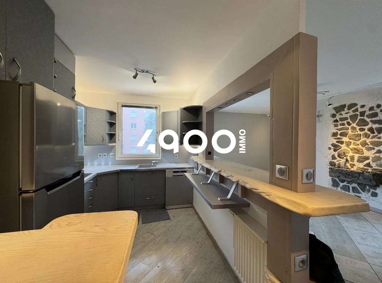 À vendre appartement de 60m² à Évry-Courcouronnes - T3 lumineux avec balcon et box double 