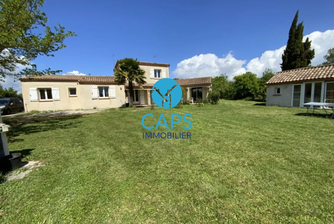 Maison à vendre à Cahors - 190 m² avec jardin de 3500 m² dans le Lot 