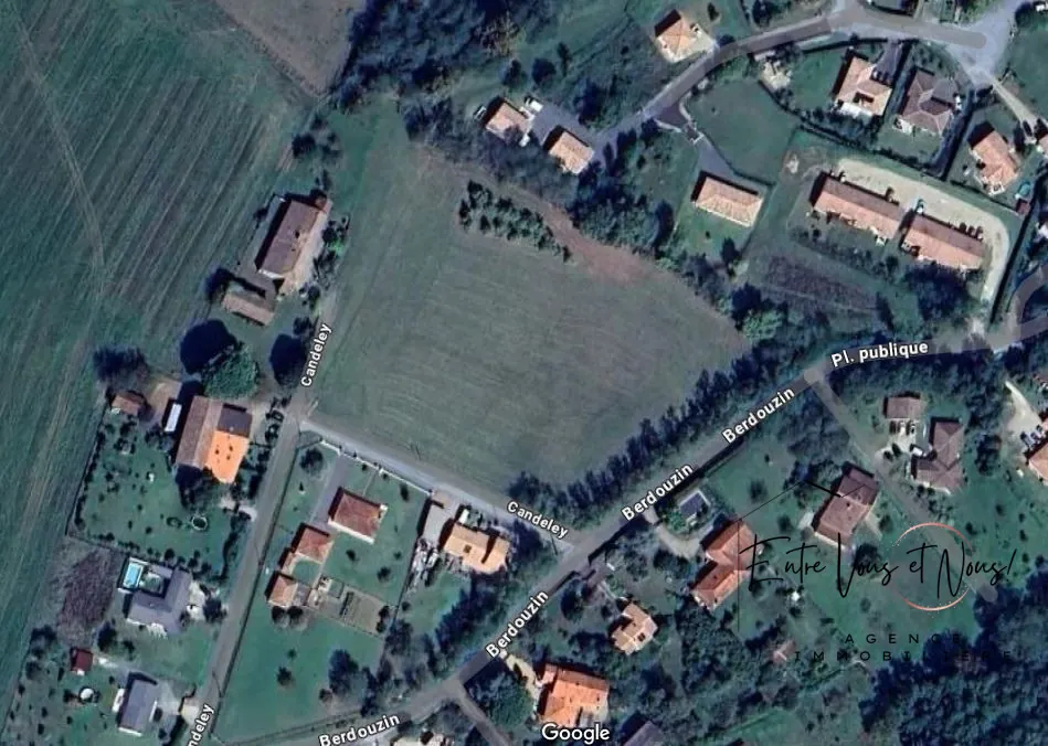 Terrain à vendre à Hure de 11 715 m², idéal pour projet résidentiel 