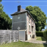 Maison à vendre de 62 m² à proximité de Lisieux avec garage et cave