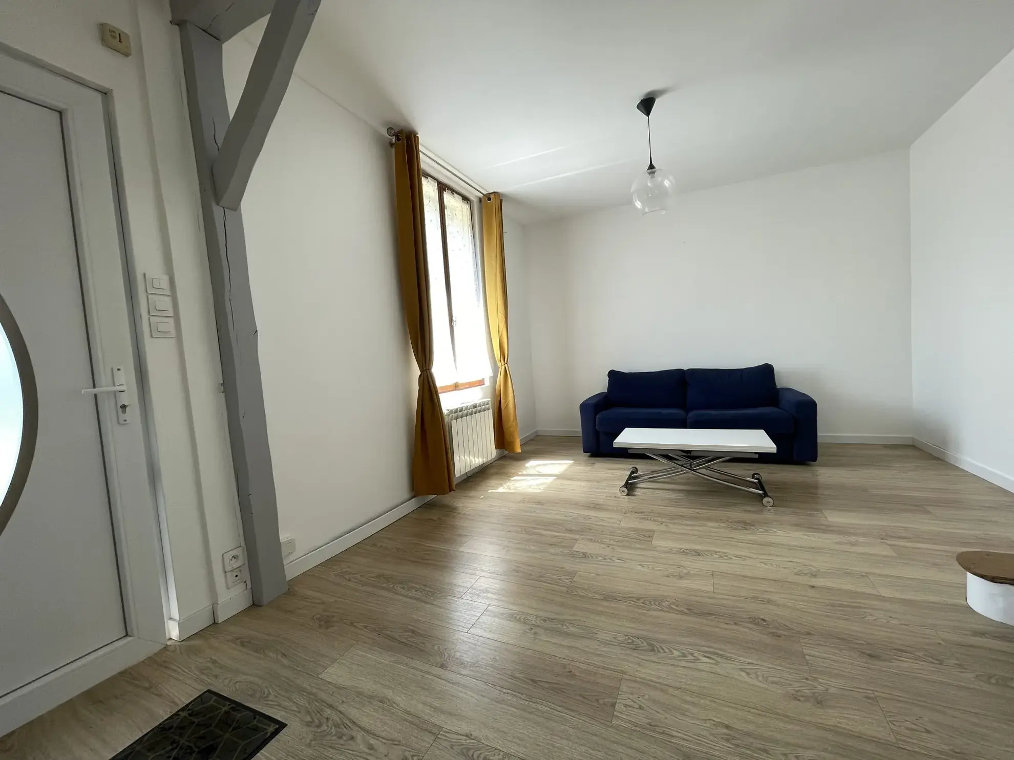 Maison à vendre de 62 m² à proximité de Lisieux avec garage et cave 