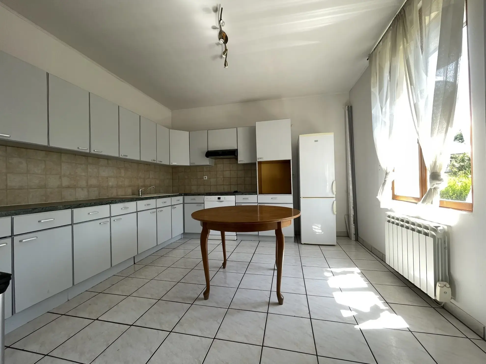 Maison à vendre de 62 m² à proximité de Lisieux avec garage et cave 