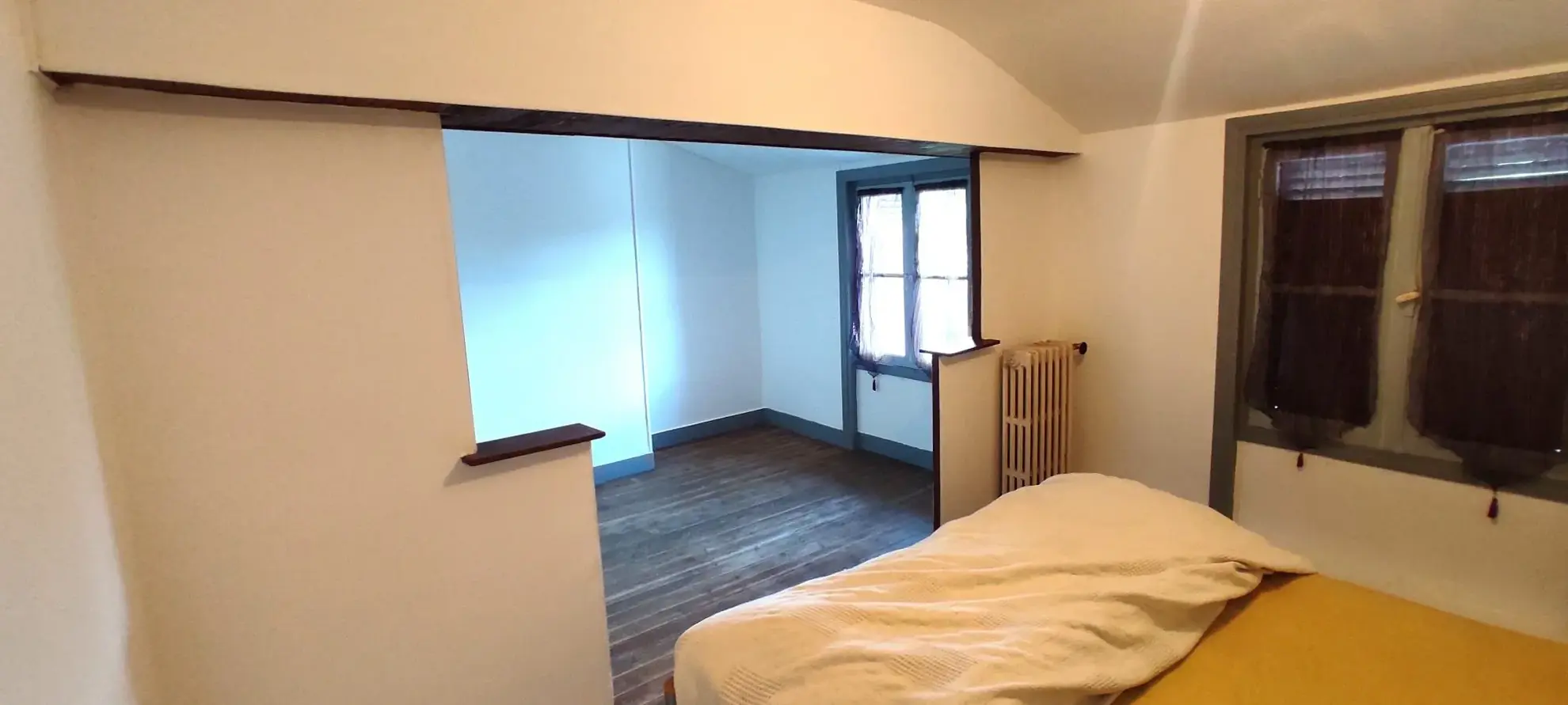 Maison familiale avec 4 chambres, jardin et accès privé à la Charente à Saint-Vaize 