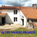 Maison familiale avec 4 chambres, jardin et accès privé à la Charente à Saint-Vaize