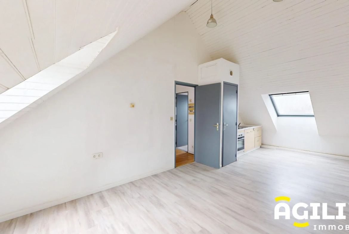 Appartement T3 avec terrasse à Saint-Amand-les-Eaux - 86 000 € 