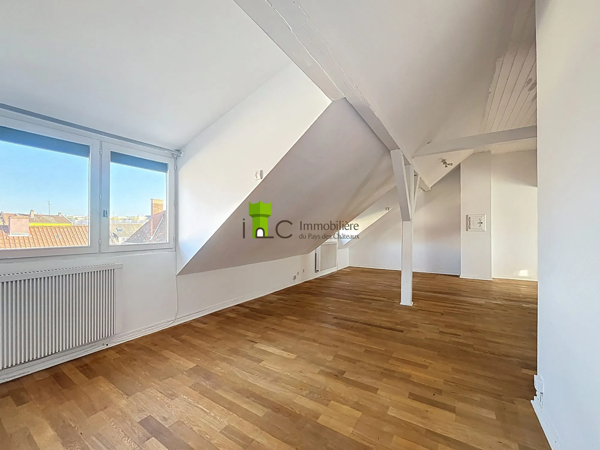 Appartement F1 à Strasbourg Cronenbourg avec Cave, dernier étage 