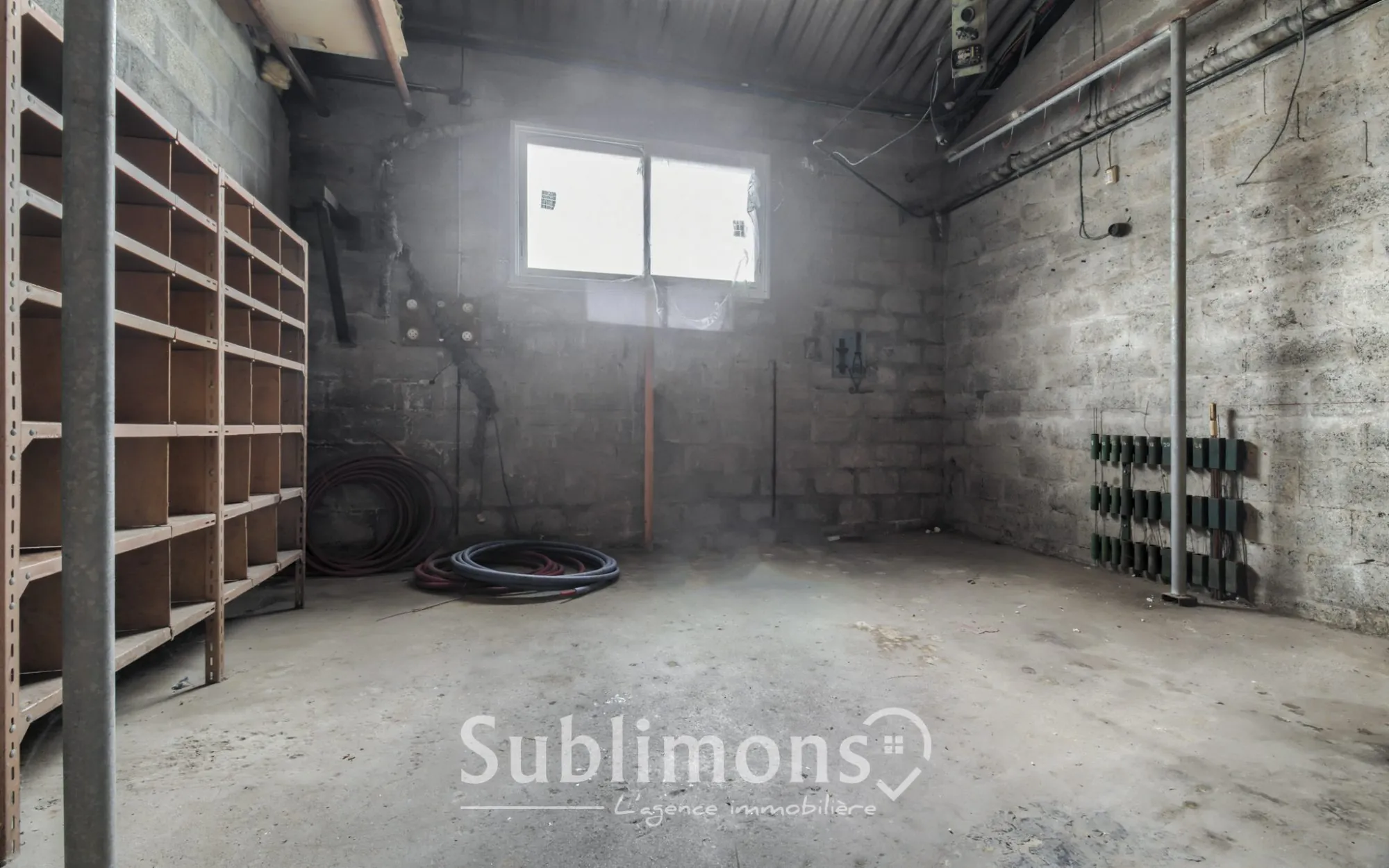 Local commercial de 200 m² à Plouay en zone artisanale – Opportunité à saisir 