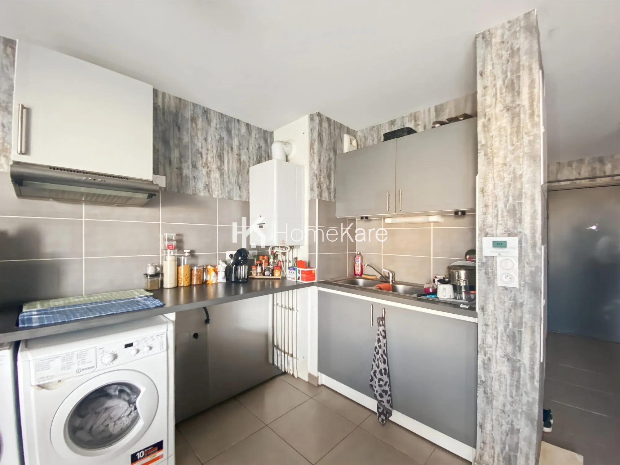 Investissement immobilier : Appartement T3 loué à Cenon de 66 m² avec parking 