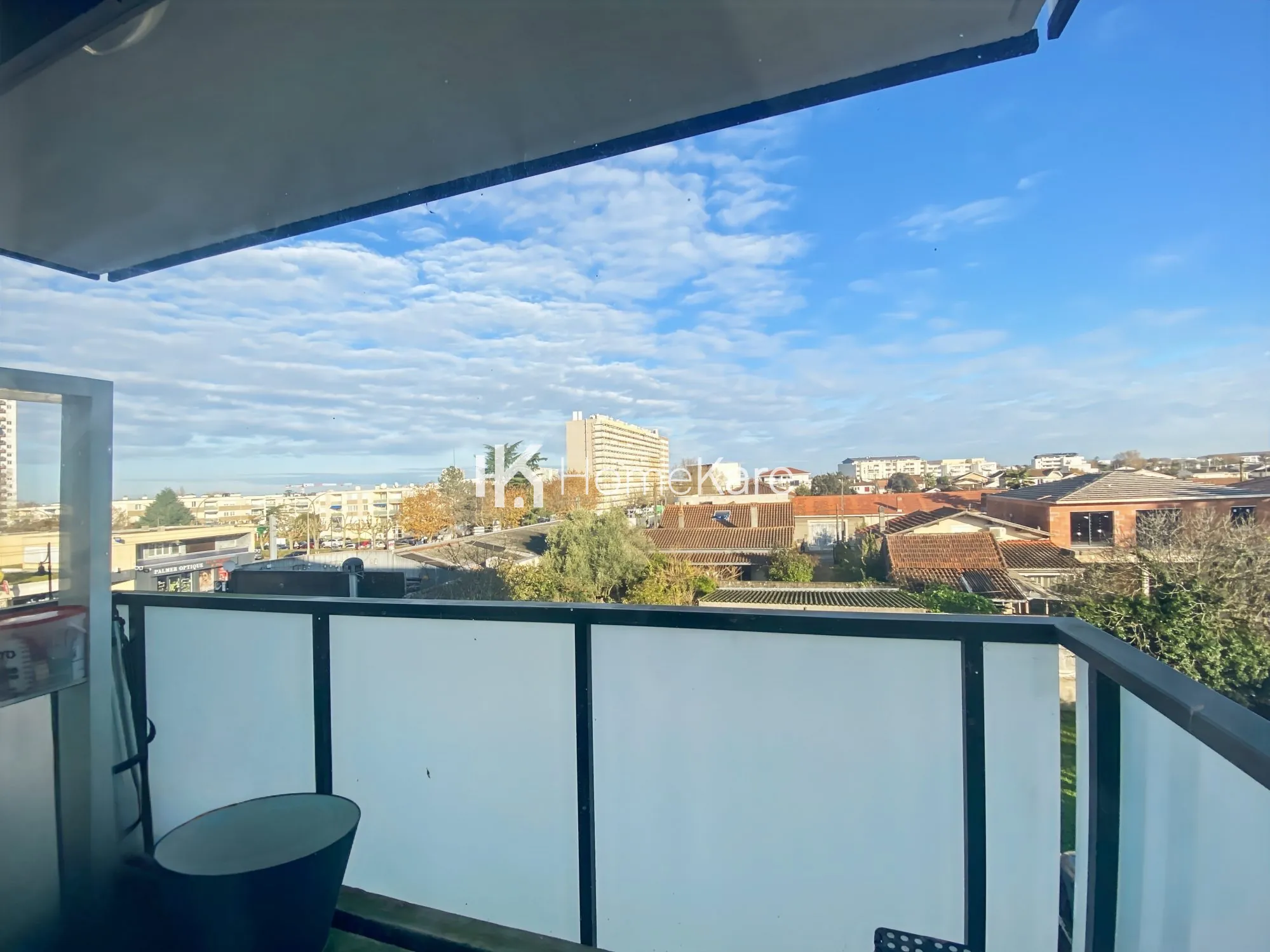 Investissement immobilier : Appartement T3 loué à Cenon de 66 m² avec parking 