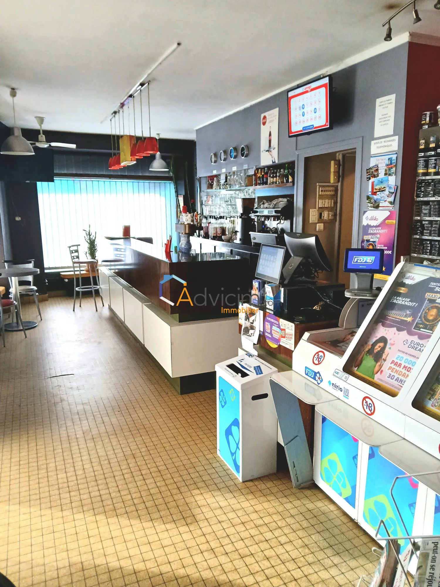 Fonds de commerce bar, tabac et FDJ à vendre à Châteauneuf-sur-Cher 