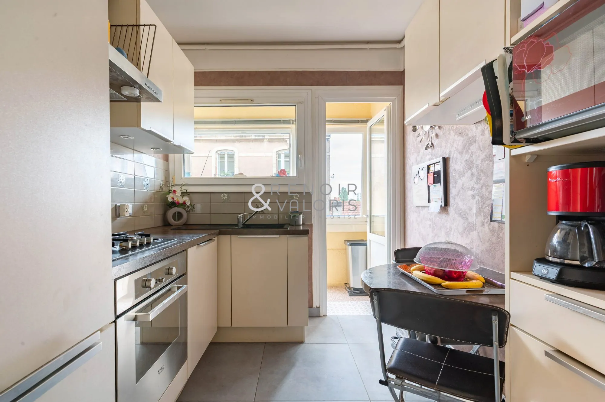 Appartement lumineux avec loggia à Laxou près d'Émile Zola 