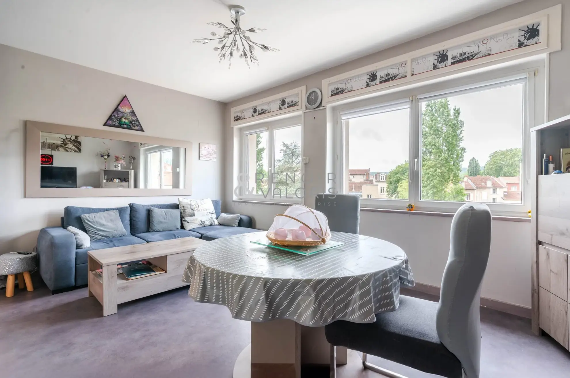 Appartement lumineux avec loggia à Laxou près d'Émile Zola 