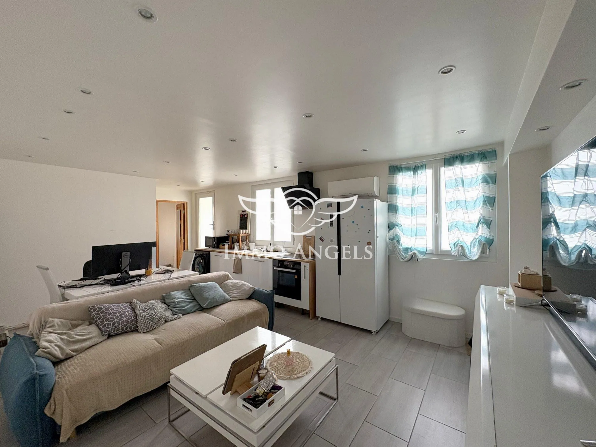 Appartement T2 rénové de 42 m² avec terrasse et parking à Montpellier La Martelle 