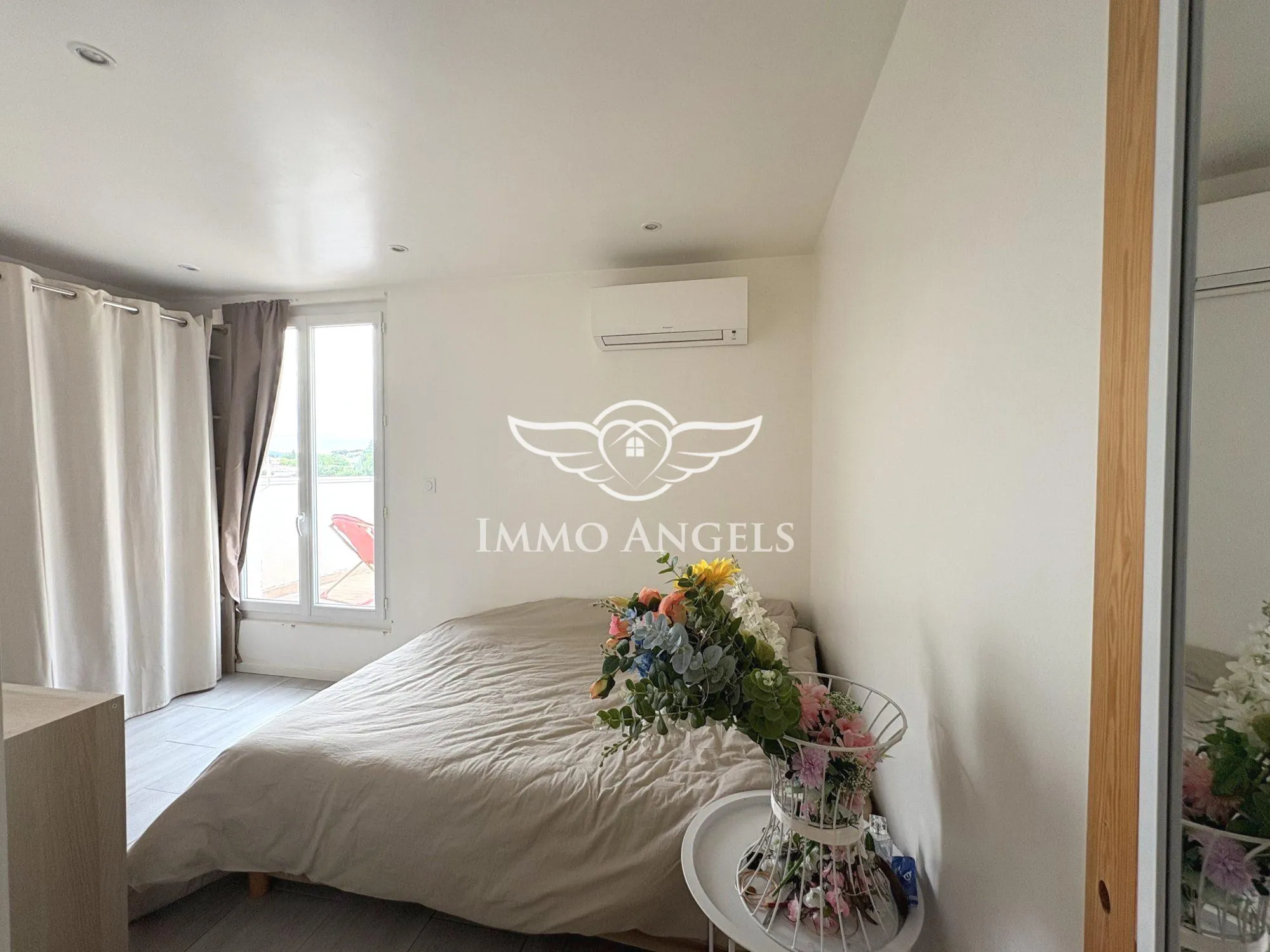 Appartement T2 rénové de 42 m² avec terrasse et parking à Montpellier La Martelle 