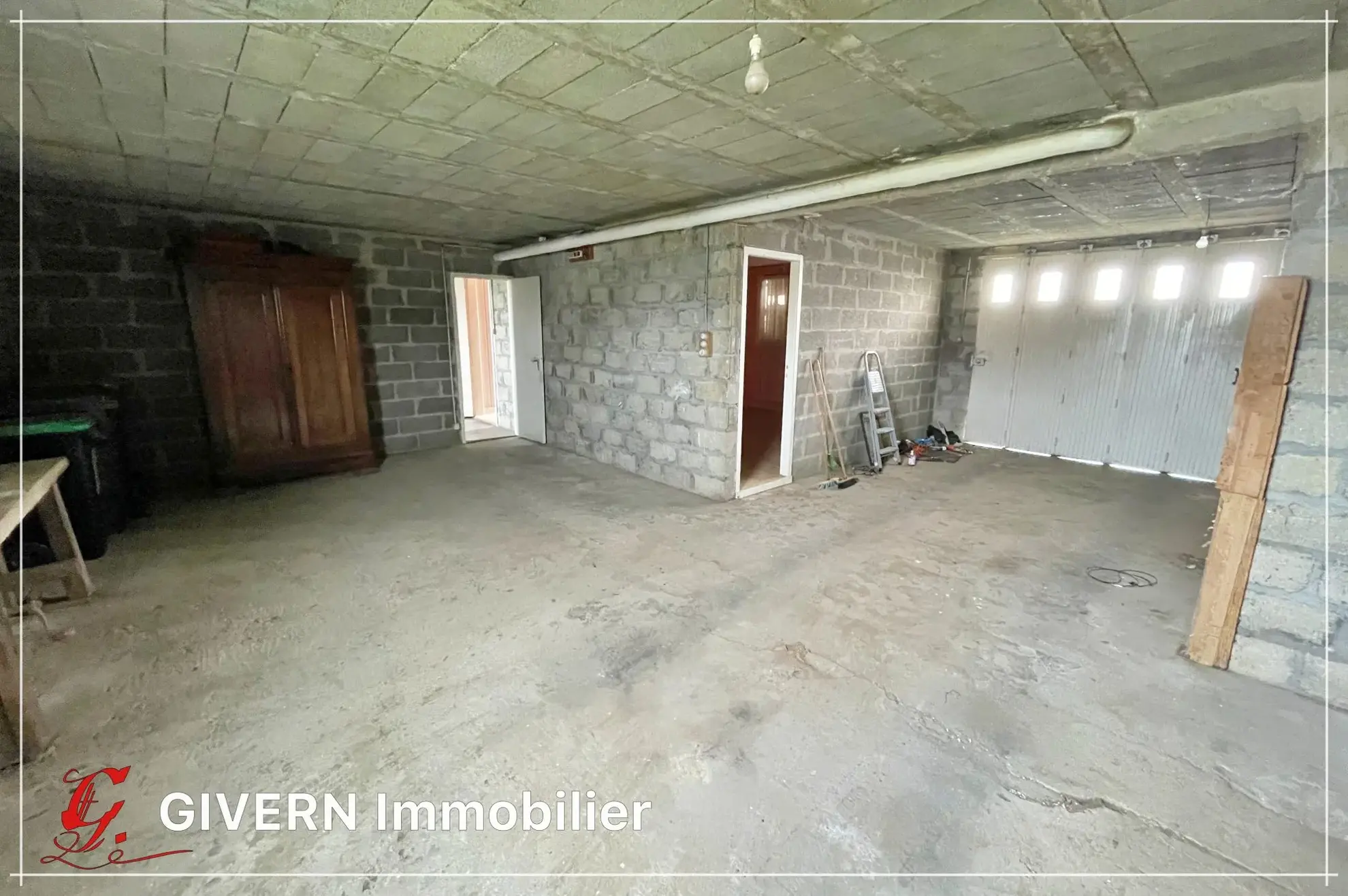 Maison à Plouay 127 m² à rénover avec garage et combles aménageables 