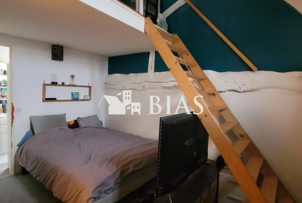 Maison à vendre à Gaillon, centre-ville, 1 chambre, proche gare et écoles 