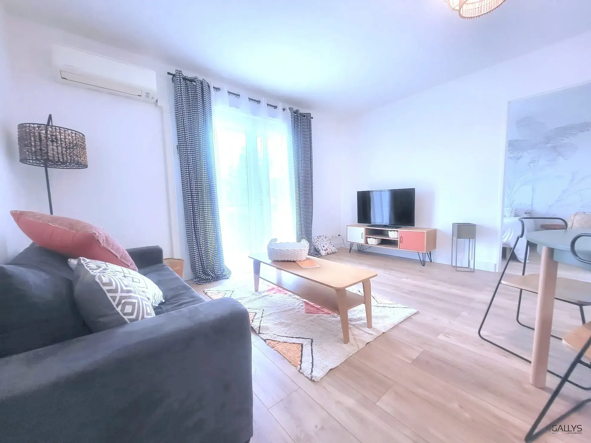 Appartement T2 rénové à Cugnaux - Lumineux et moderne avec parking 