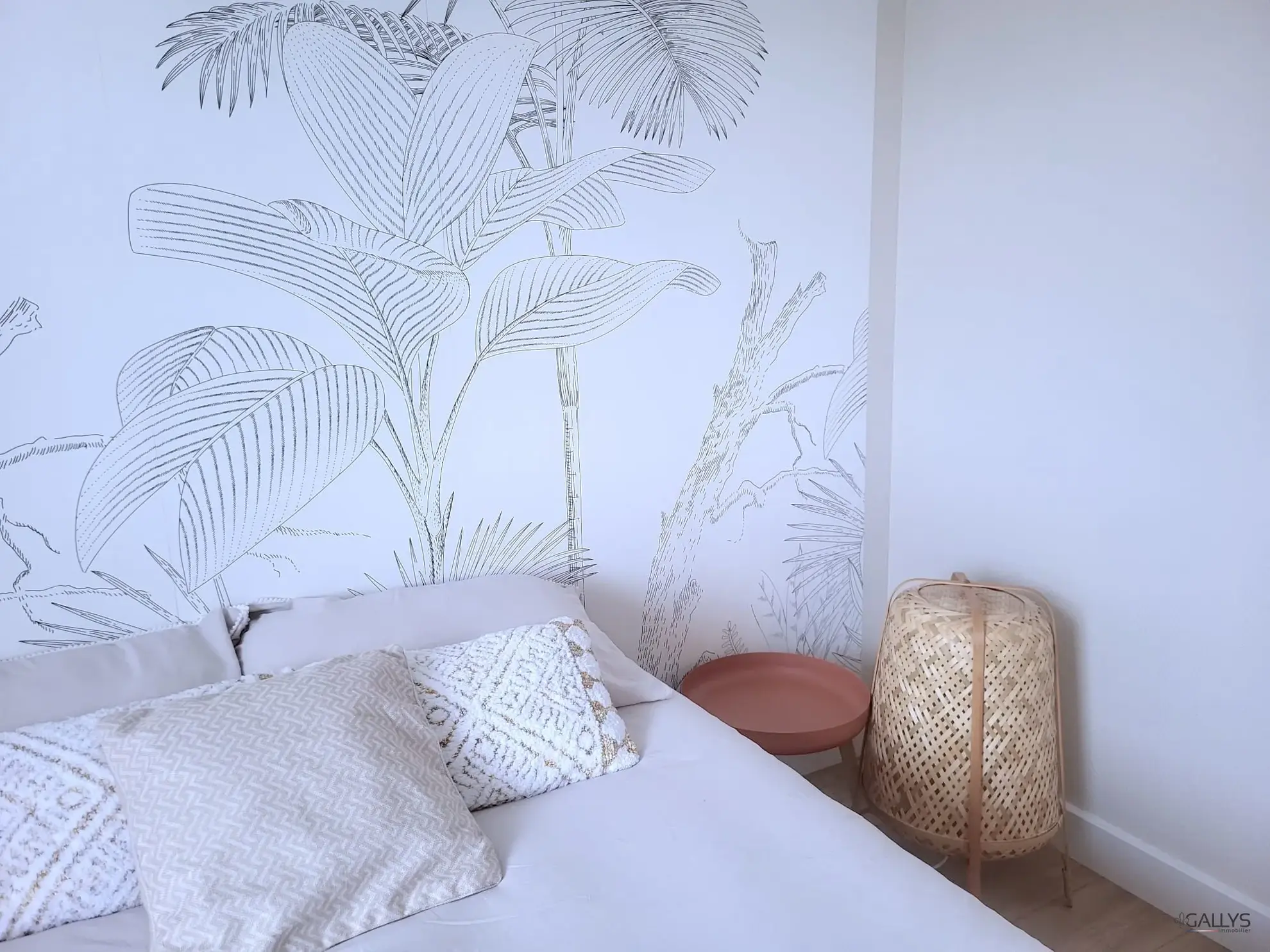 Appartement T2 rénové à Cugnaux - Lumineux et moderne avec parking 