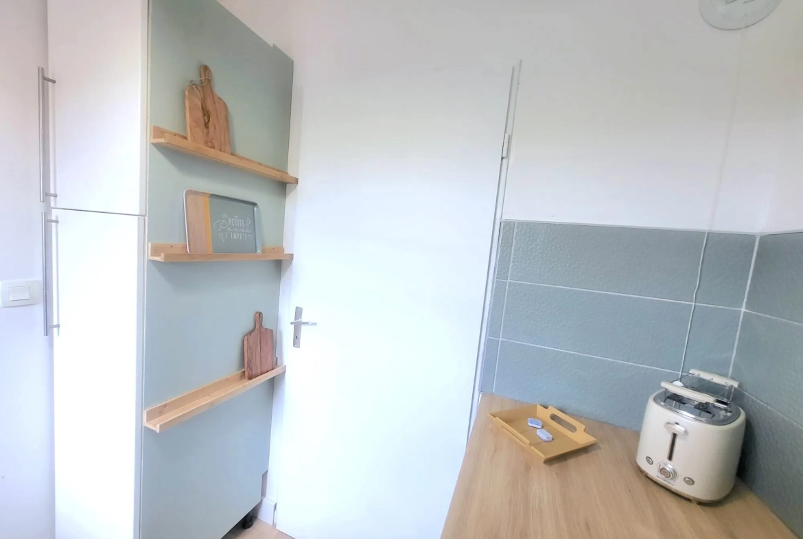 Appartement T2 rénové à Cugnaux - Lumineux et moderne avec parking 