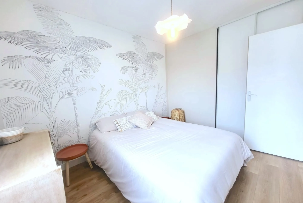 Appartement T2 rénové à Cugnaux - Lumineux et moderne avec parking 