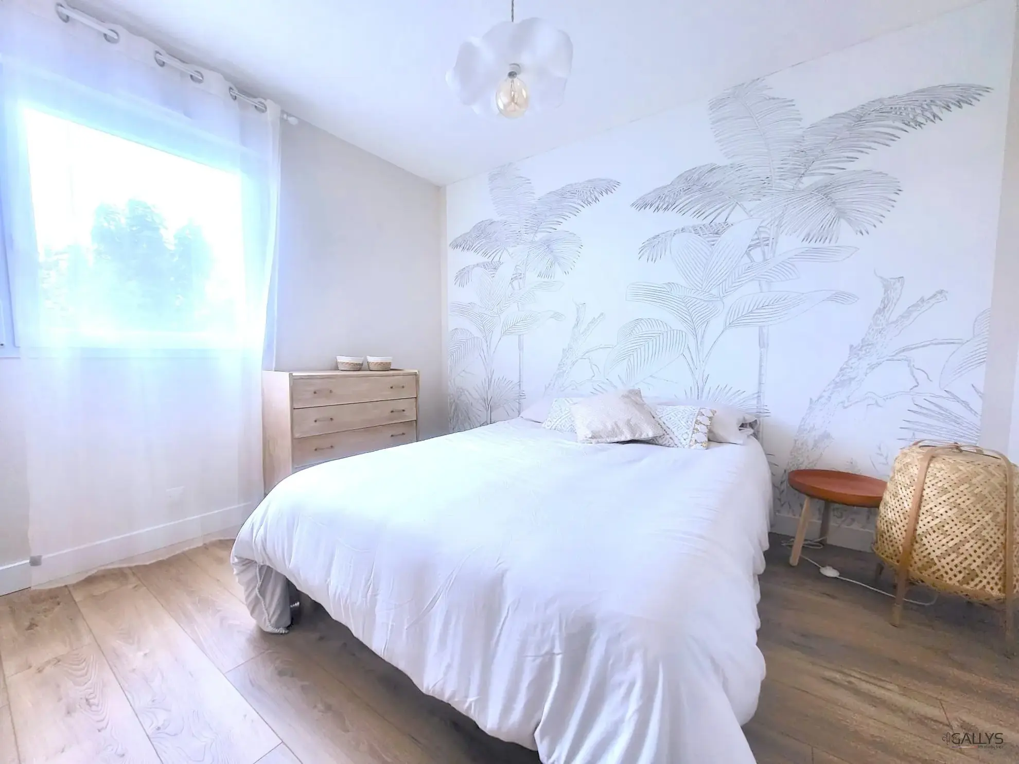 Appartement T2 rénové à Cugnaux - Lumineux et moderne avec parking 
