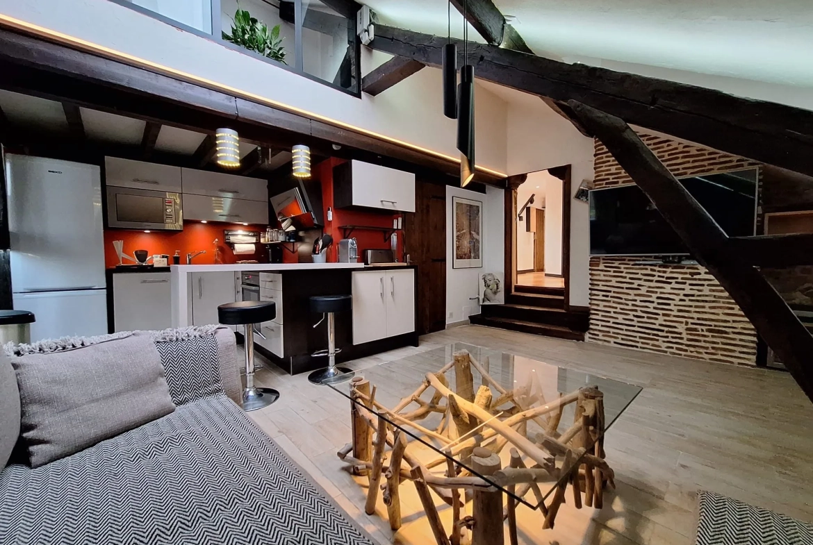 Appartement duplex à vendre en plein cœur d'Orléans - 2 chambres et charme de l'ancien 