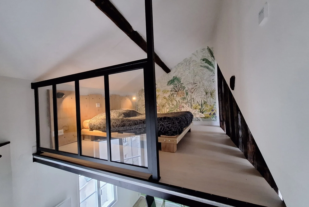 Appartement duplex à vendre en plein cœur d'Orléans - 2 chambres et charme de l'ancien 