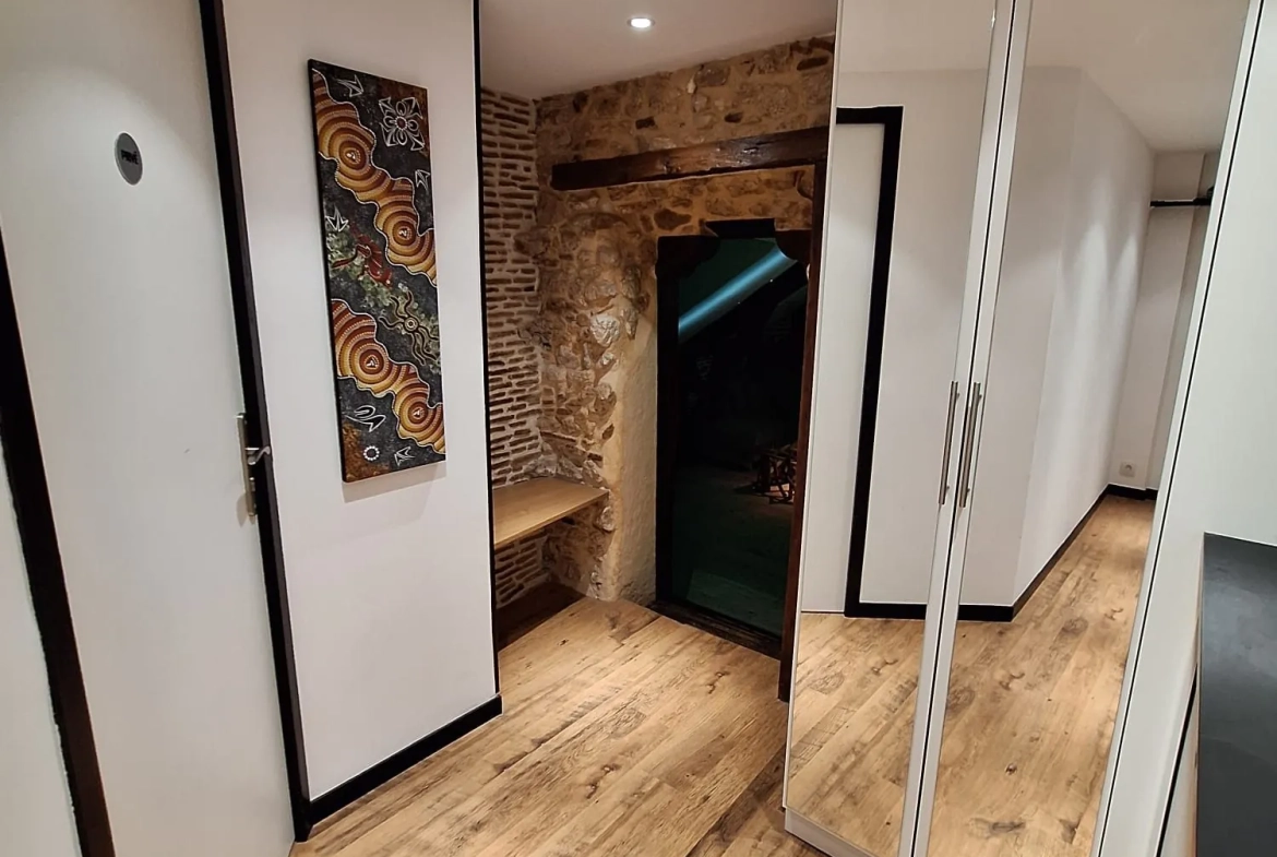 Appartement duplex à vendre en plein cœur d'Orléans - 2 chambres et charme de l'ancien 