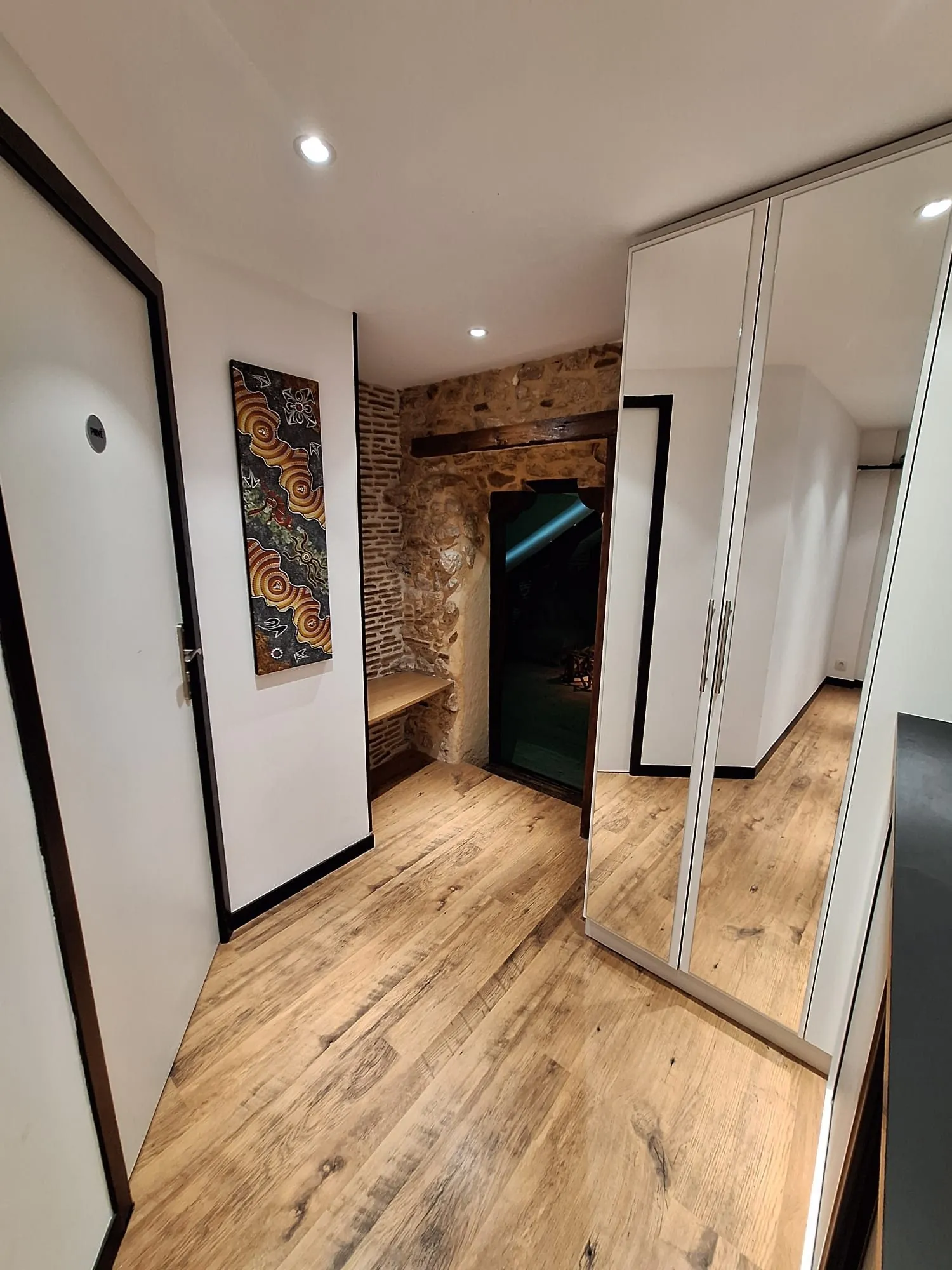Appartement duplex à vendre en plein cœur d'Orléans - 2 chambres et charme de l'ancien 