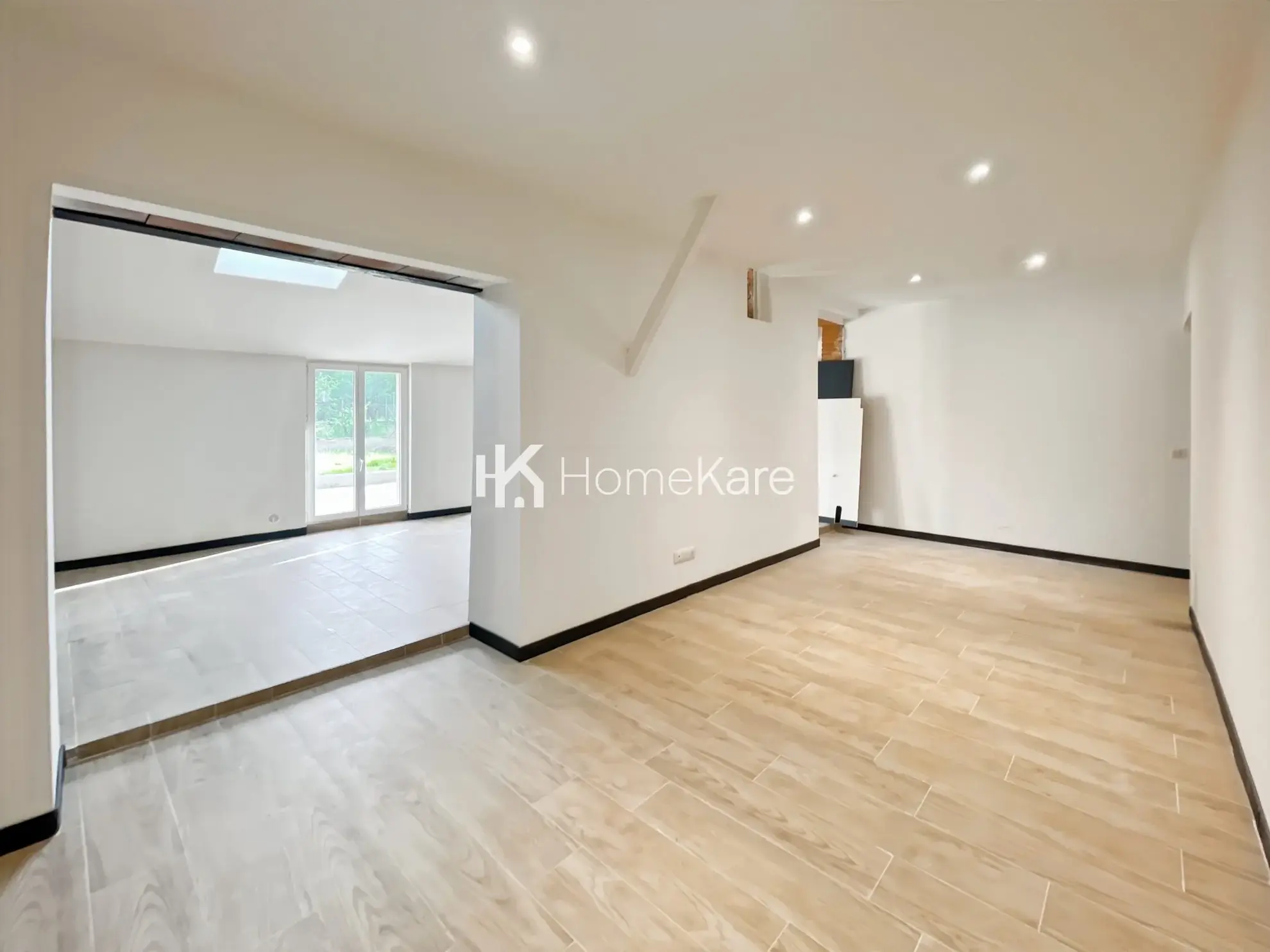 Maison mitoyenne T5 avec jardin en vente à Lissac (09700) 