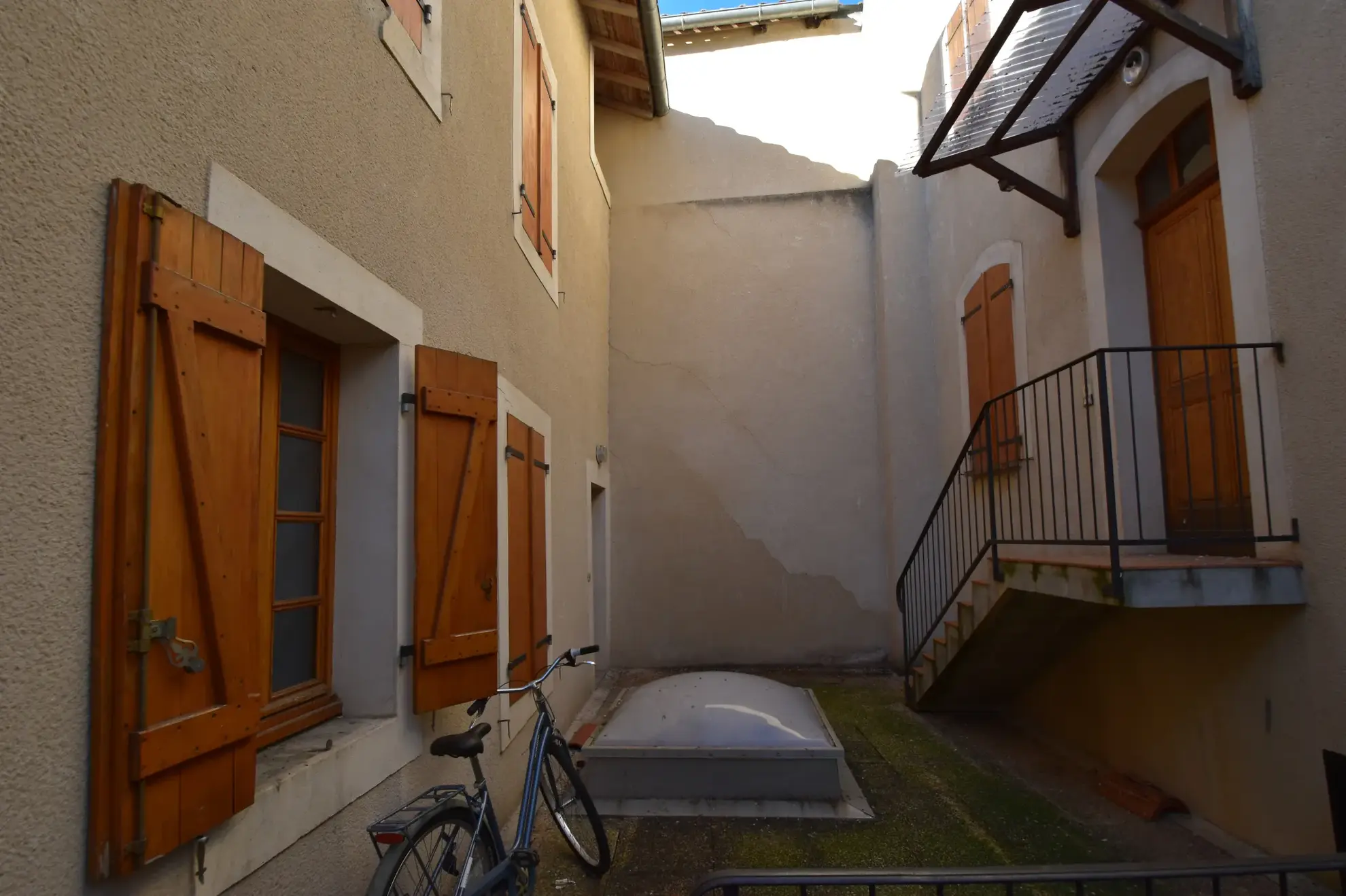 Appartement T3 à Caussade - 75 m², rue de la République, calme au cœur de la ville 