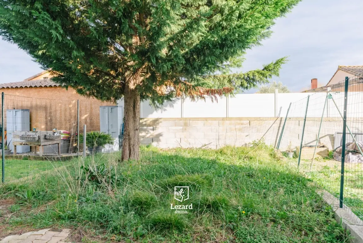 Maison récente à Labastide d'Anjou avec jardin et parking – Confort et proximité 