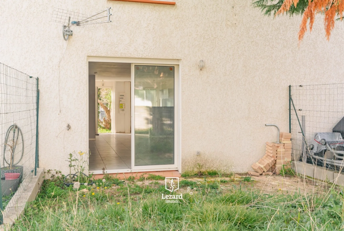 Maison récente à Labastide d'Anjou avec jardin et parking – Confort et proximité 