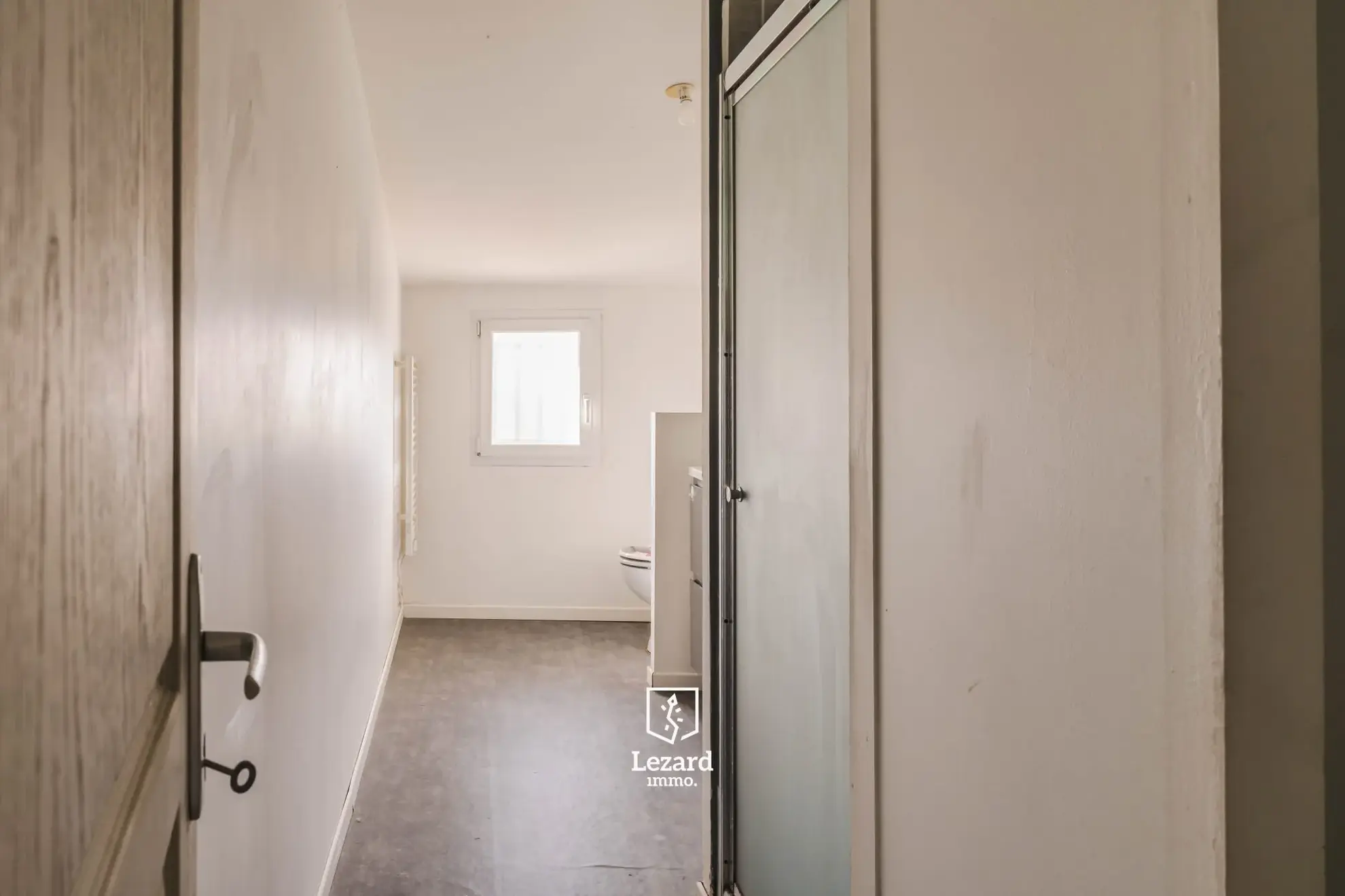 Maison récente à Labastide d'Anjou avec jardin et parking – Confort et proximité 