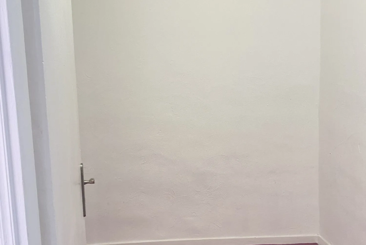 Cellier Appartement à vendre au centre du village de La Motte - 68 m² 