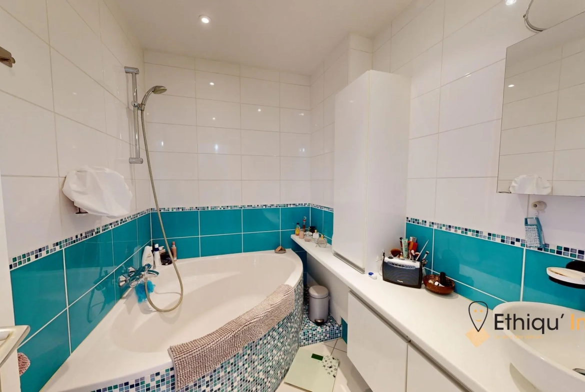 Appartement F3 de 57m² avec terrasse exceptionnelle à Strasbourg 