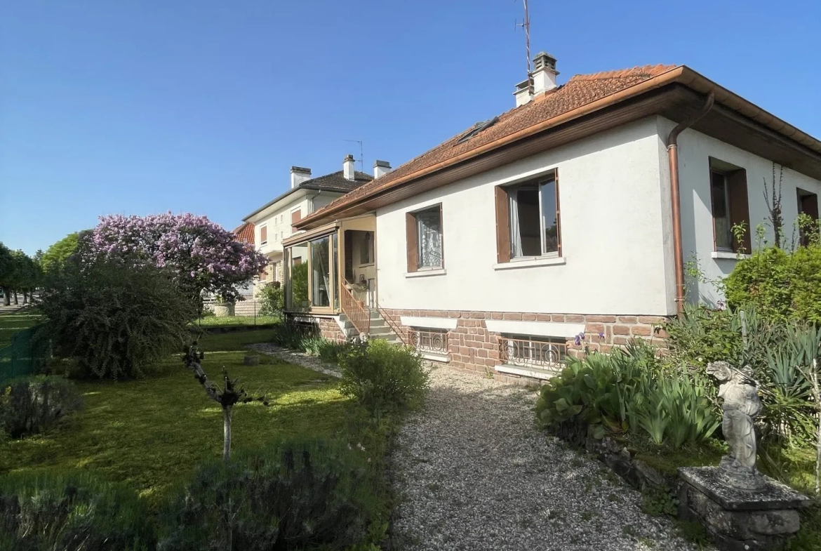 Maison individuelle lumineuse de 95 m² avec jardin à Vittel 