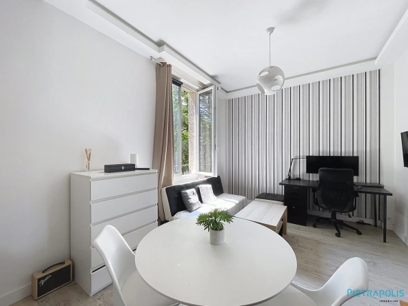 Studio lumineux de 21m² à Villeurbanne, idéal pour étudiant