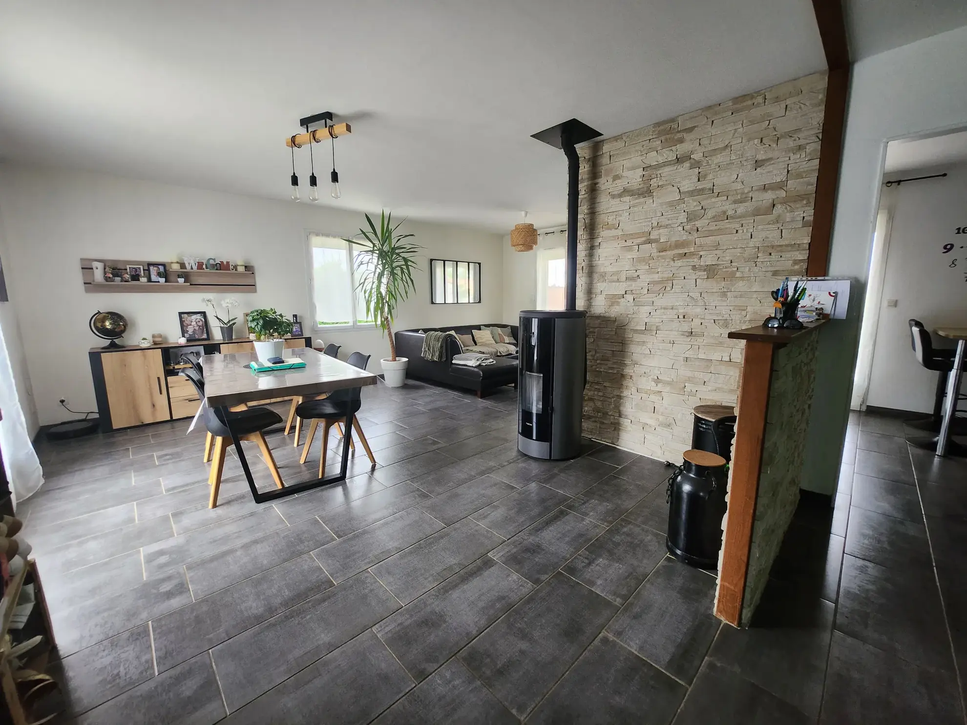 Maison familiale 4 chambres avec piscine à Sainte Hermine 